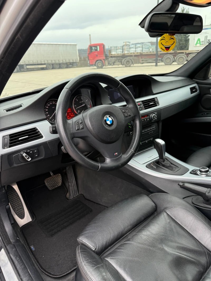 BMW 330 D Xdrive M Pack, снимка 9 - Автомобили и джипове - 53275741