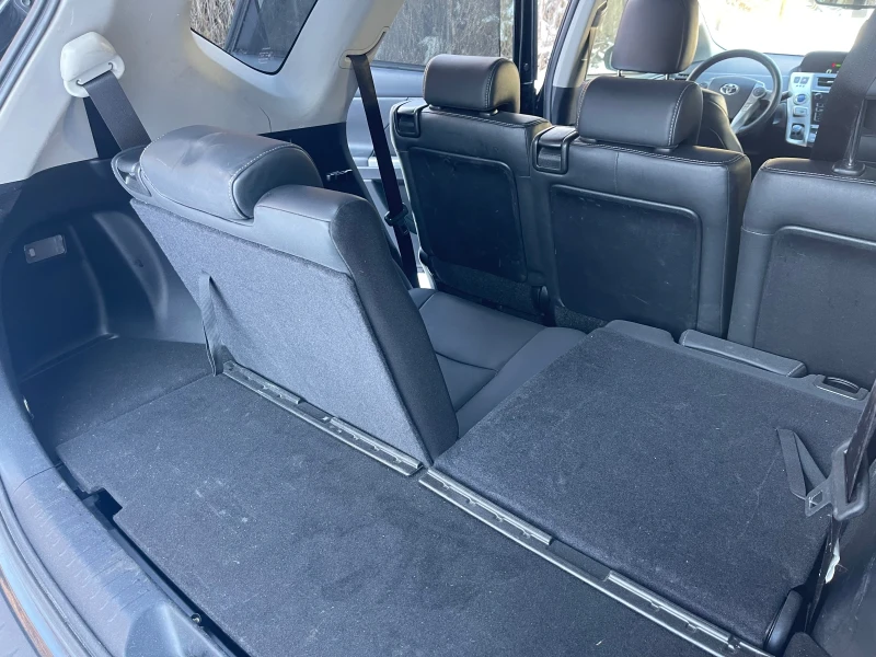 Toyota Prius Toyota Prius Plus hybrid , снимка 11 - Автомобили и джипове - 53361794