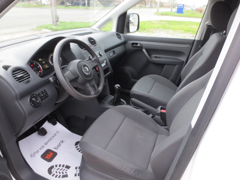 VW Caddy 1.6 TDI* MAXI* , снимка 9 - Автомобили и джипове - 53561902