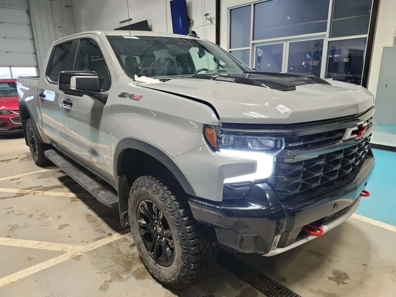 Chevrolet Silverado * ZR2 CREW CABSHORT BED * CARFAX* ОБДУХВАНЕ* ПАНО*, снимка 2 - Автомобили и джипове - 53577539