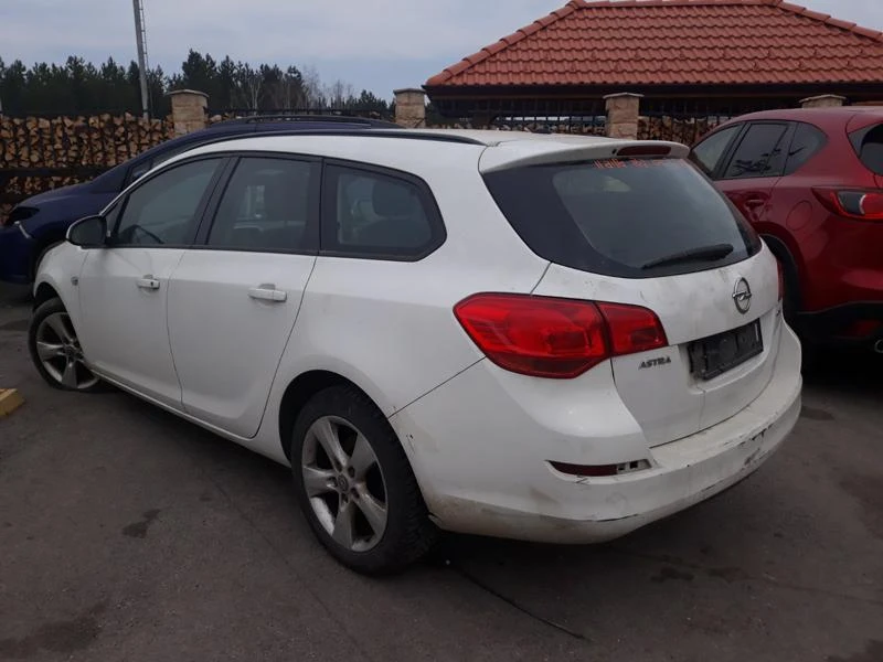 Opel Astra  - изображение 6