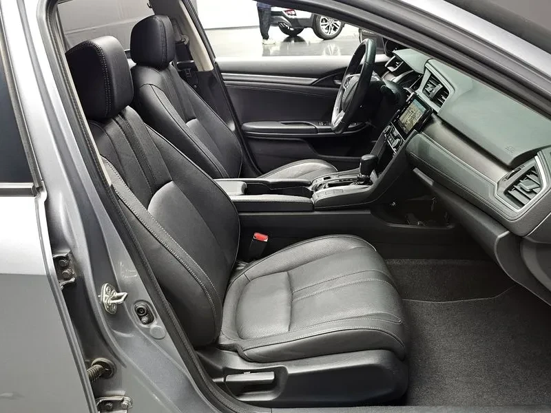 Honda Civic 2.0 10Th Generation, снимка 10 - Автомобили и джипове - 56066810