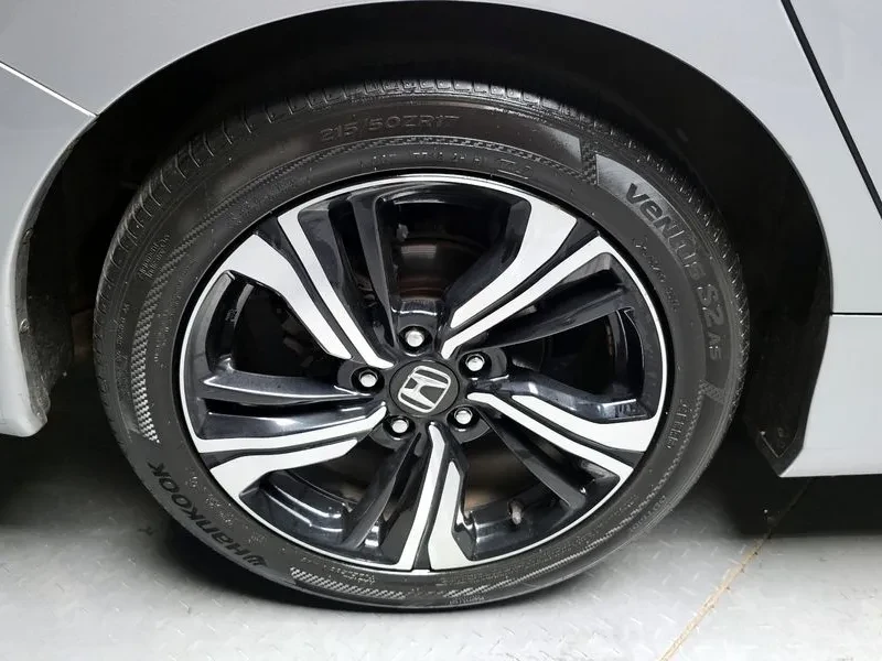 Honda Civic 2.0 10Th Generation, снимка 5 - Автомобили и джипове - 56066810