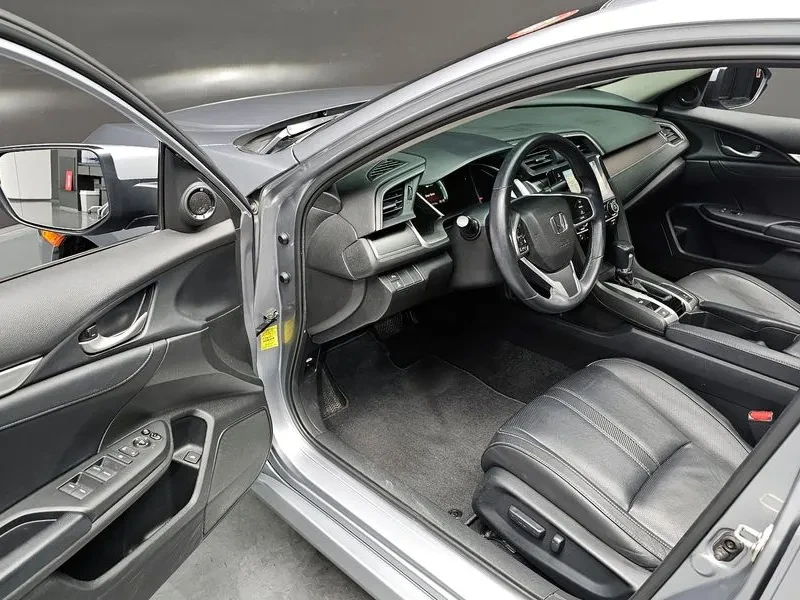 Honda Civic 2.0 10Th Generation, снимка 11 - Автомобили и джипове - 56066810