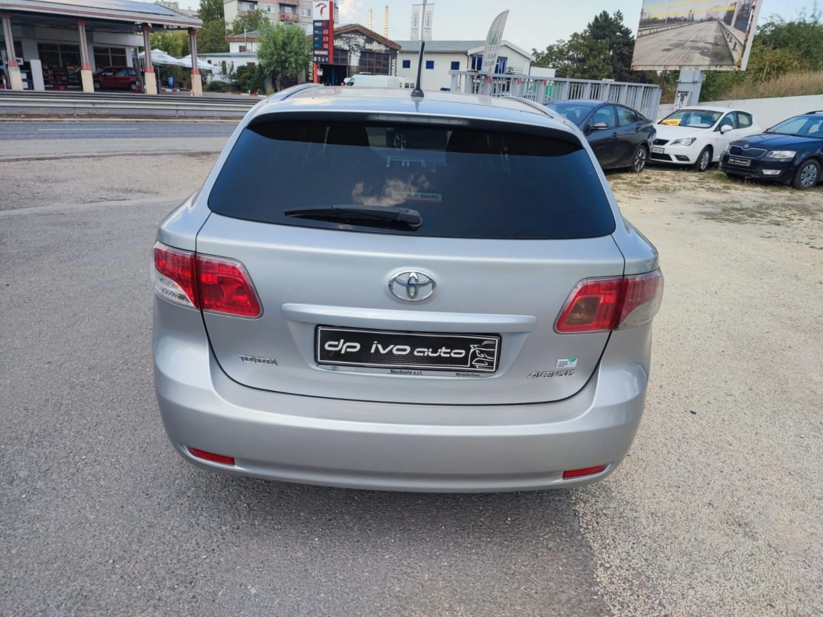 Toyota Avensis 2.0 D4D. NAVI, TOP, ВНОС - изображение 4