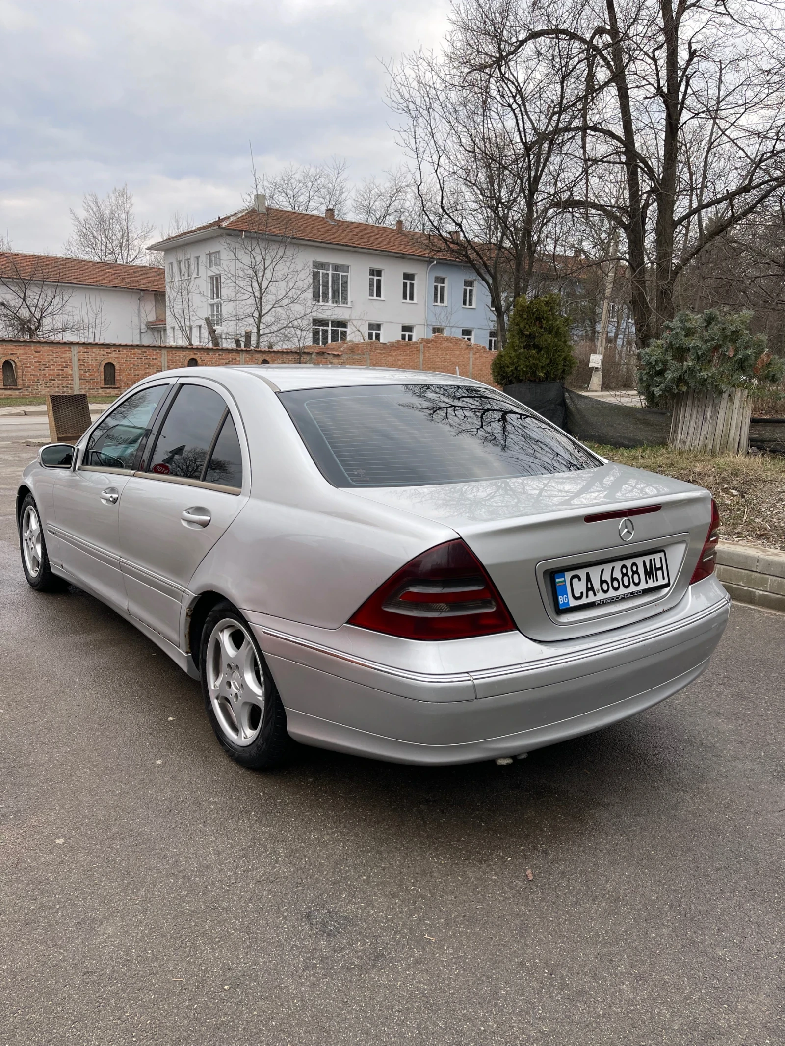 Mercedes-Benz C 220  - изображение 3