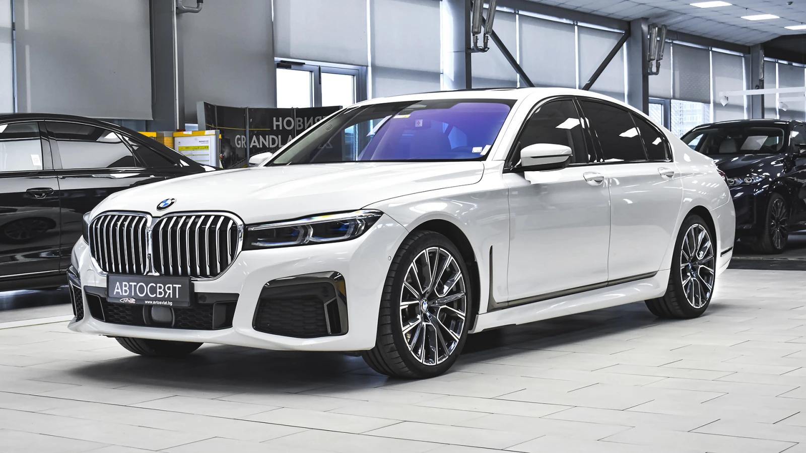 BMW 750 i xDrive M Sport Sportautomatic - изображение 4