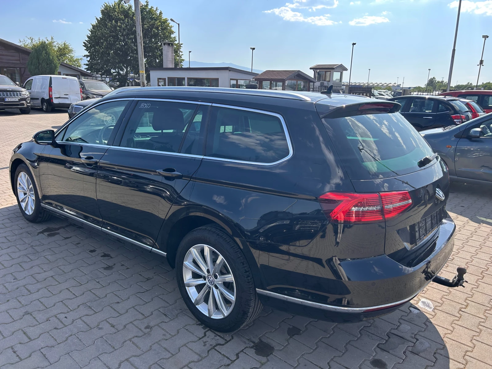 VW Passat 1.6TDI NAVI/KAMERA/PANORAMA/KOJA EURO 6 - изображение 8
