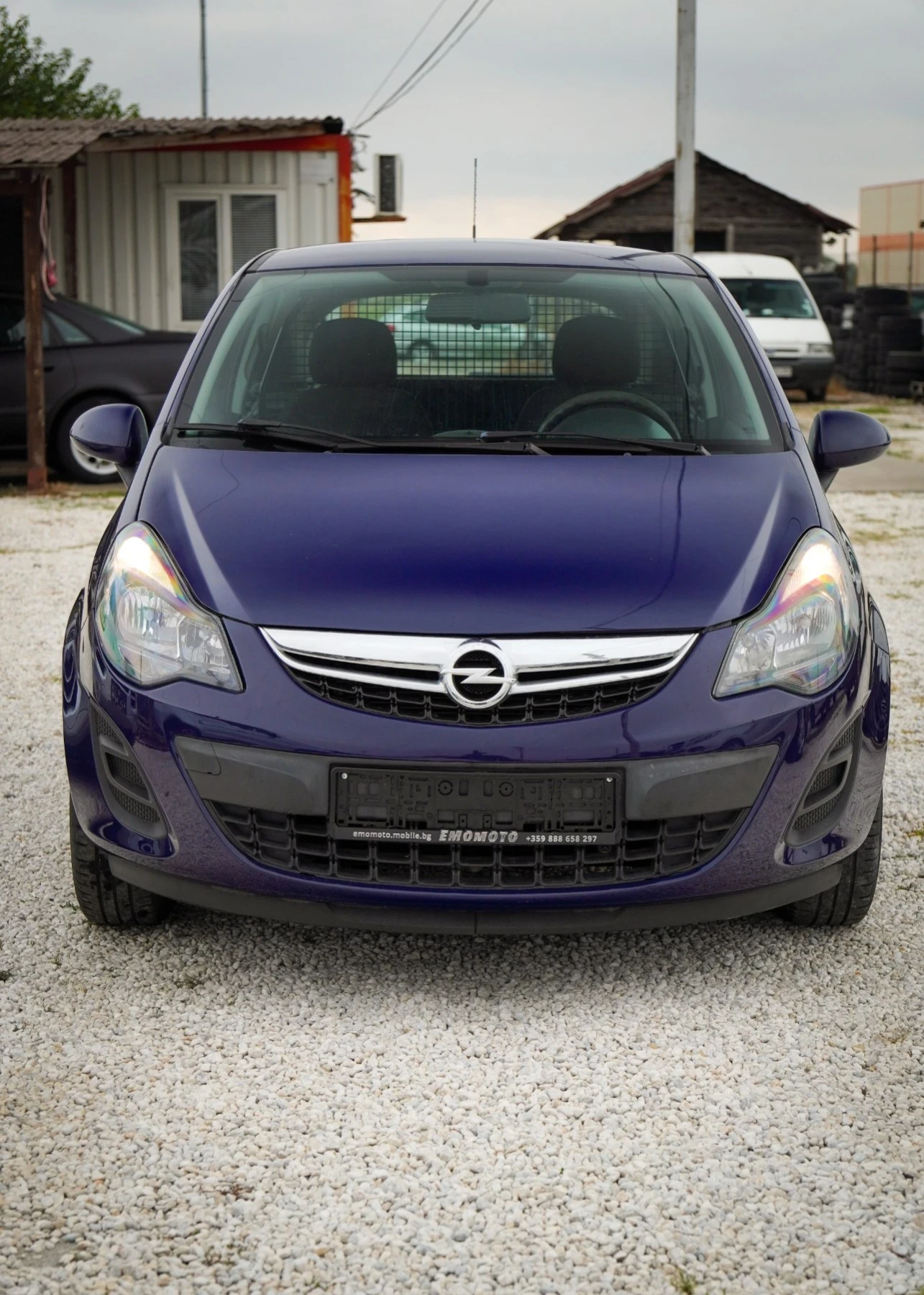 Opel Corsa 1.0i ТОВАРЕН ЛИЗИНГ - изображение 2