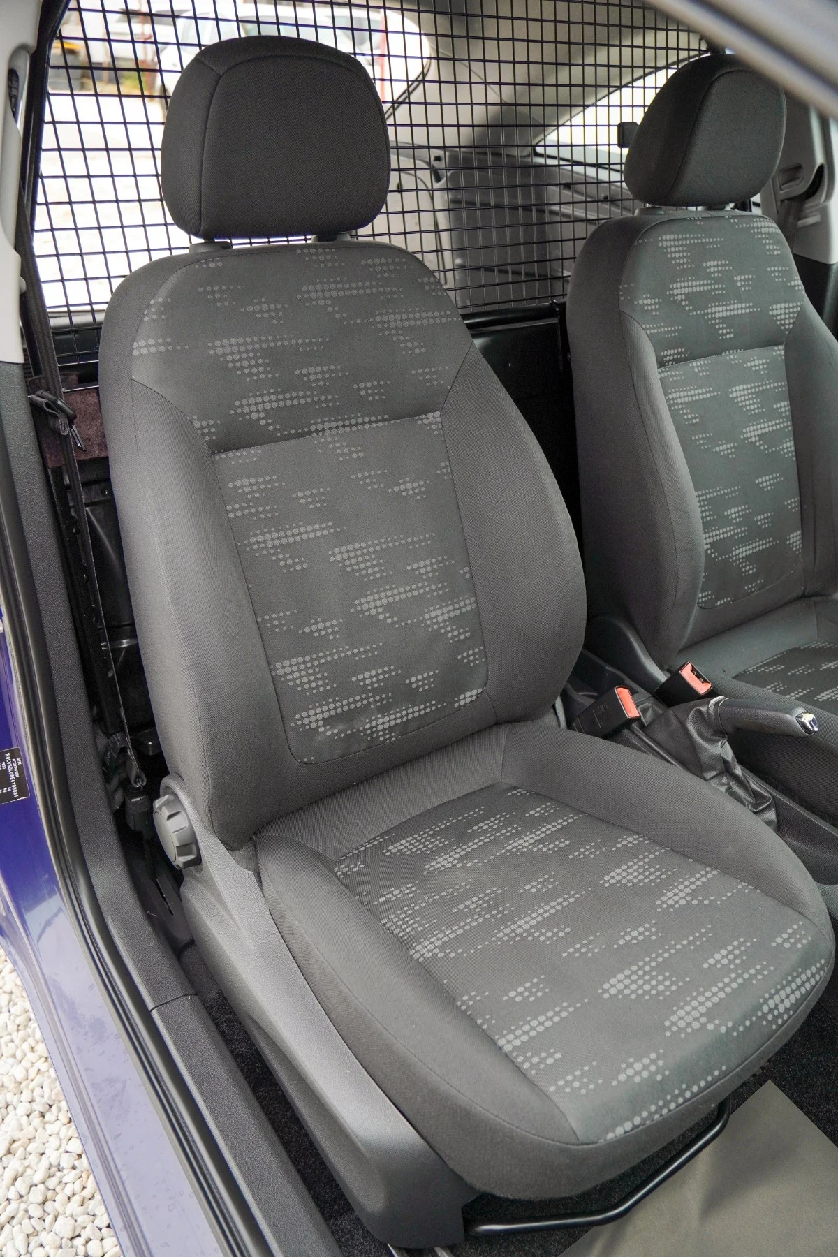 Opel Corsa 1.0i ТОВАРЕН ЛИЗИНГ - изображение 8