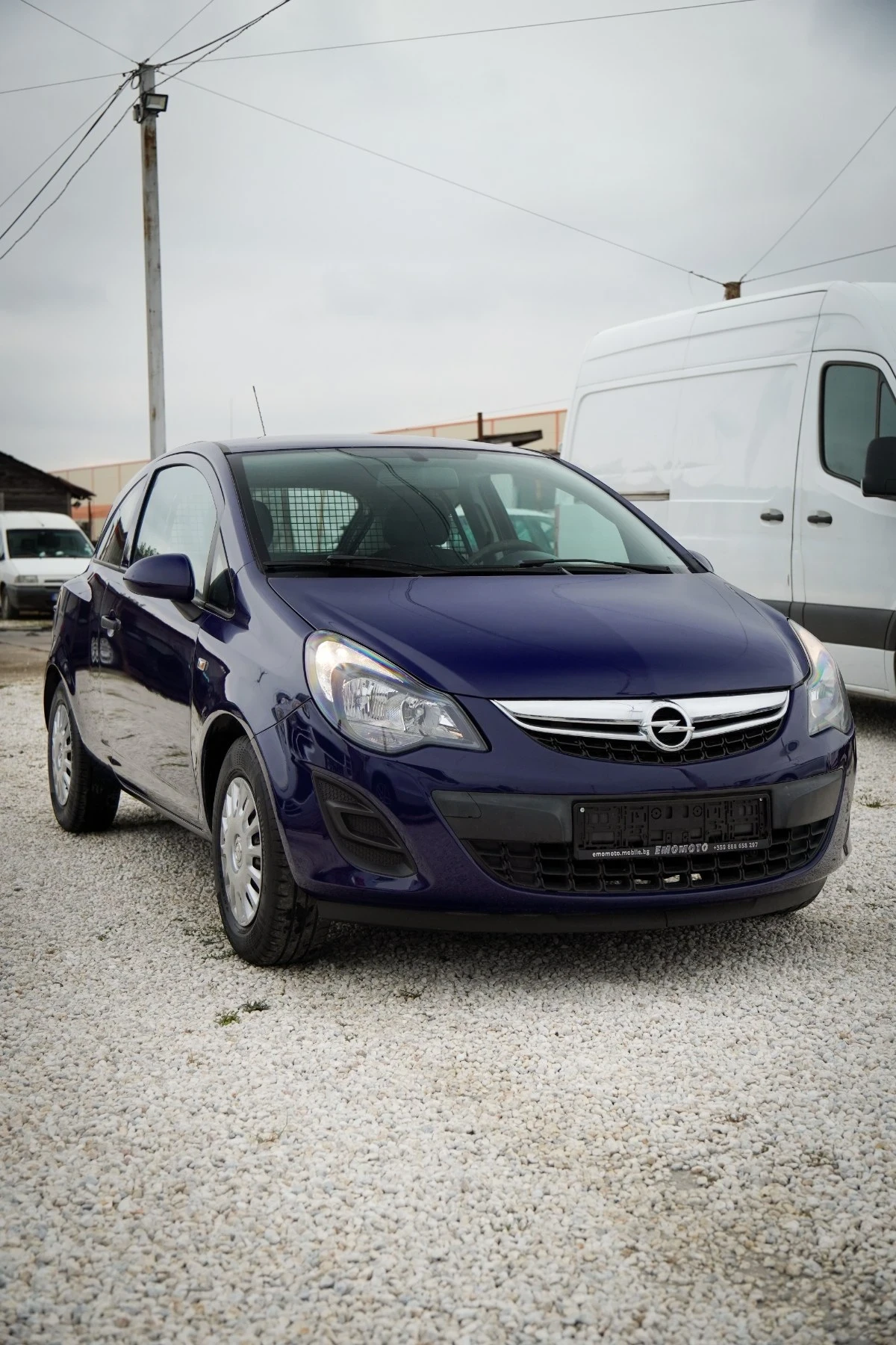 Opel Corsa 1.0i ТОВАРЕН ЛИЗИНГ - изображение 3