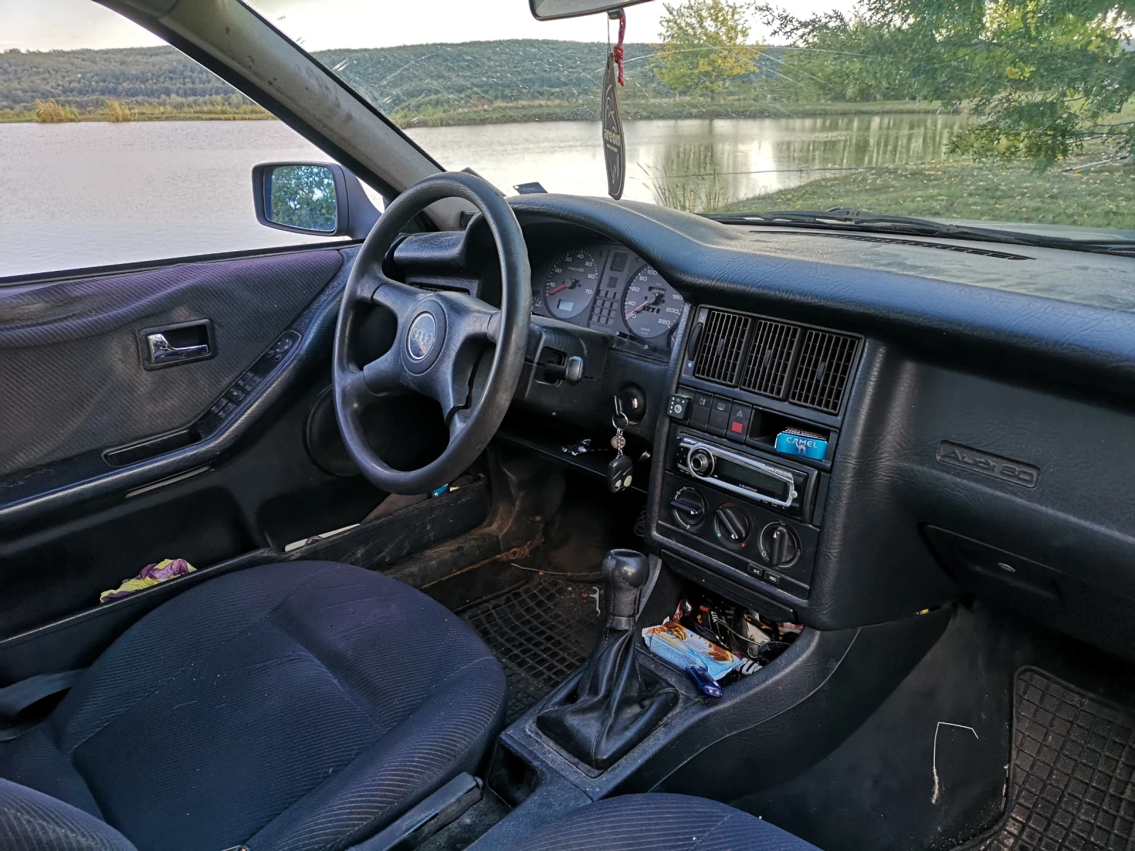 Audi 80 2, 0 i - изображение 5