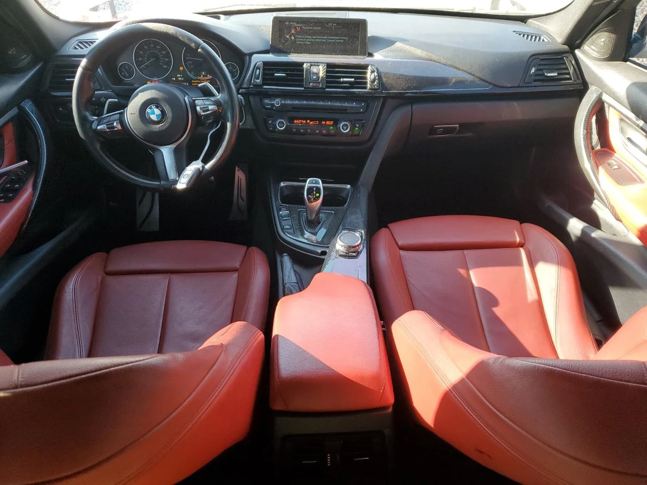 BMW 335 i M Sport / 3.0 Turbo / Harman Kardon /Ел. седалки - изображение 8