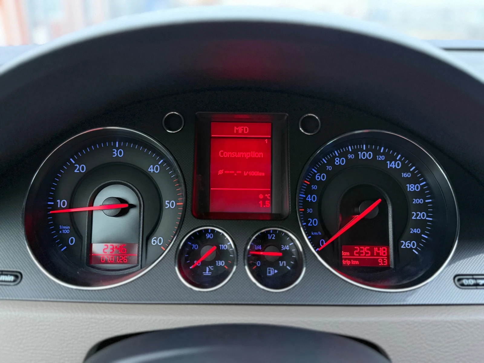 VW Passat 2.0TDI* 140HP* SPORTLINE* 6��.* XENON* CLIMA* PDC* | Mobile.bg � ����������� 12