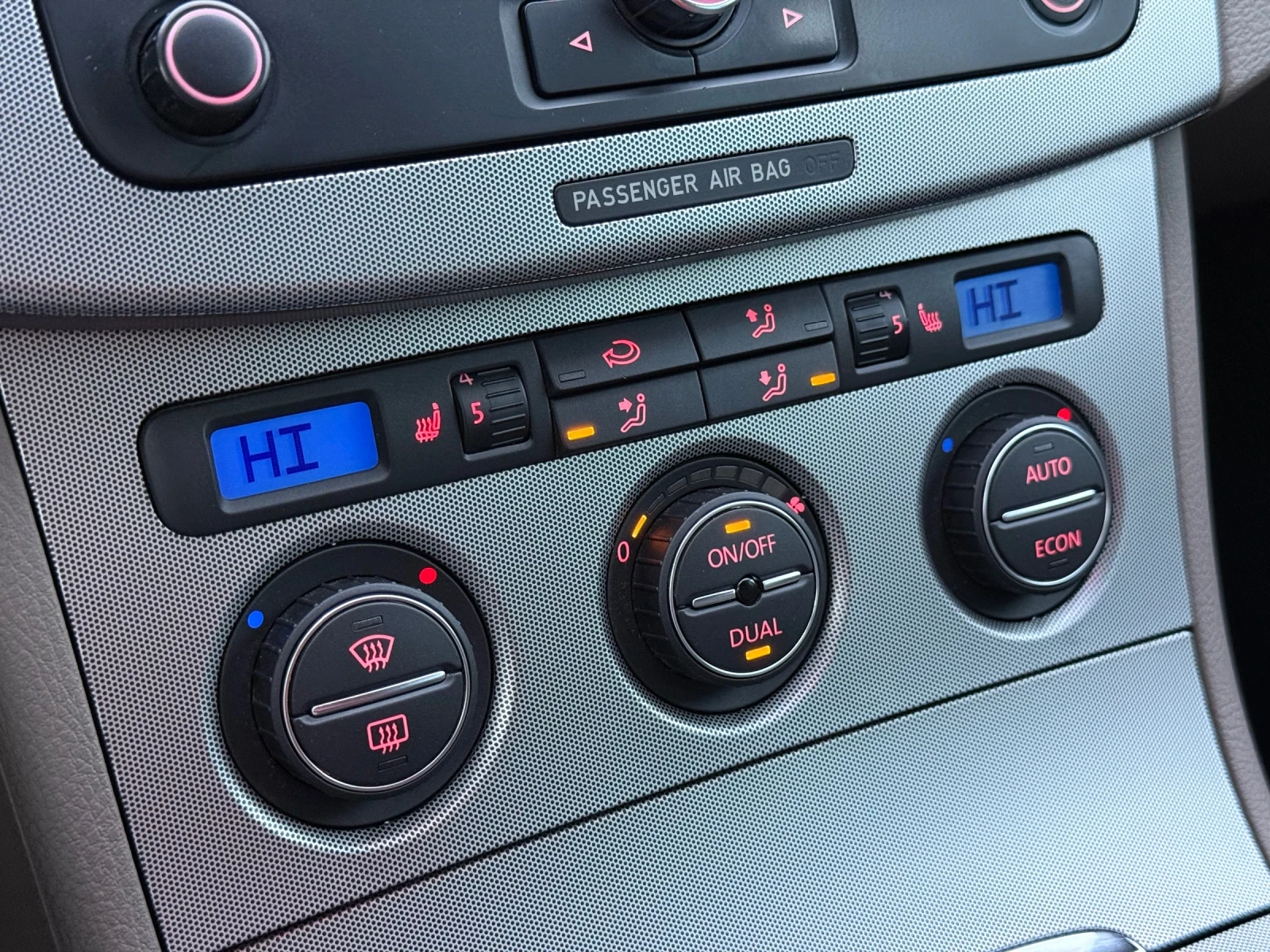 VW Passat 2.0TDI* 140HP* SPORTLINE* 6��.* XENON* CLIMA* PDC* | Mobile.bg � ����������� 11