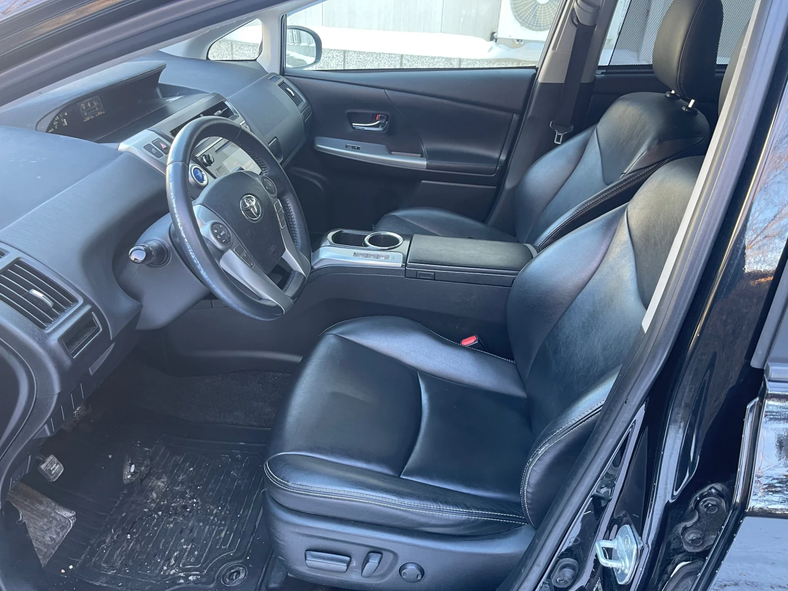 Toyota Prius Toyota Prius Plus hybrid  | Mobile.bg � ����������� 7