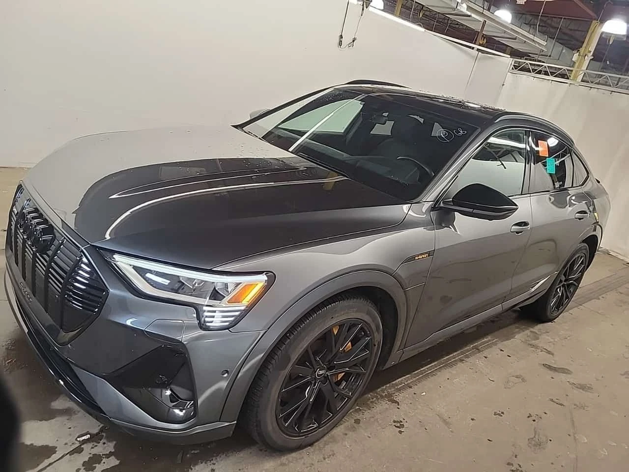 Audi E-Tron SPORTBACK TECHNIK * 360* PANO* HEADUP* CARFAX *  | Mobile.bg � ����������� 1