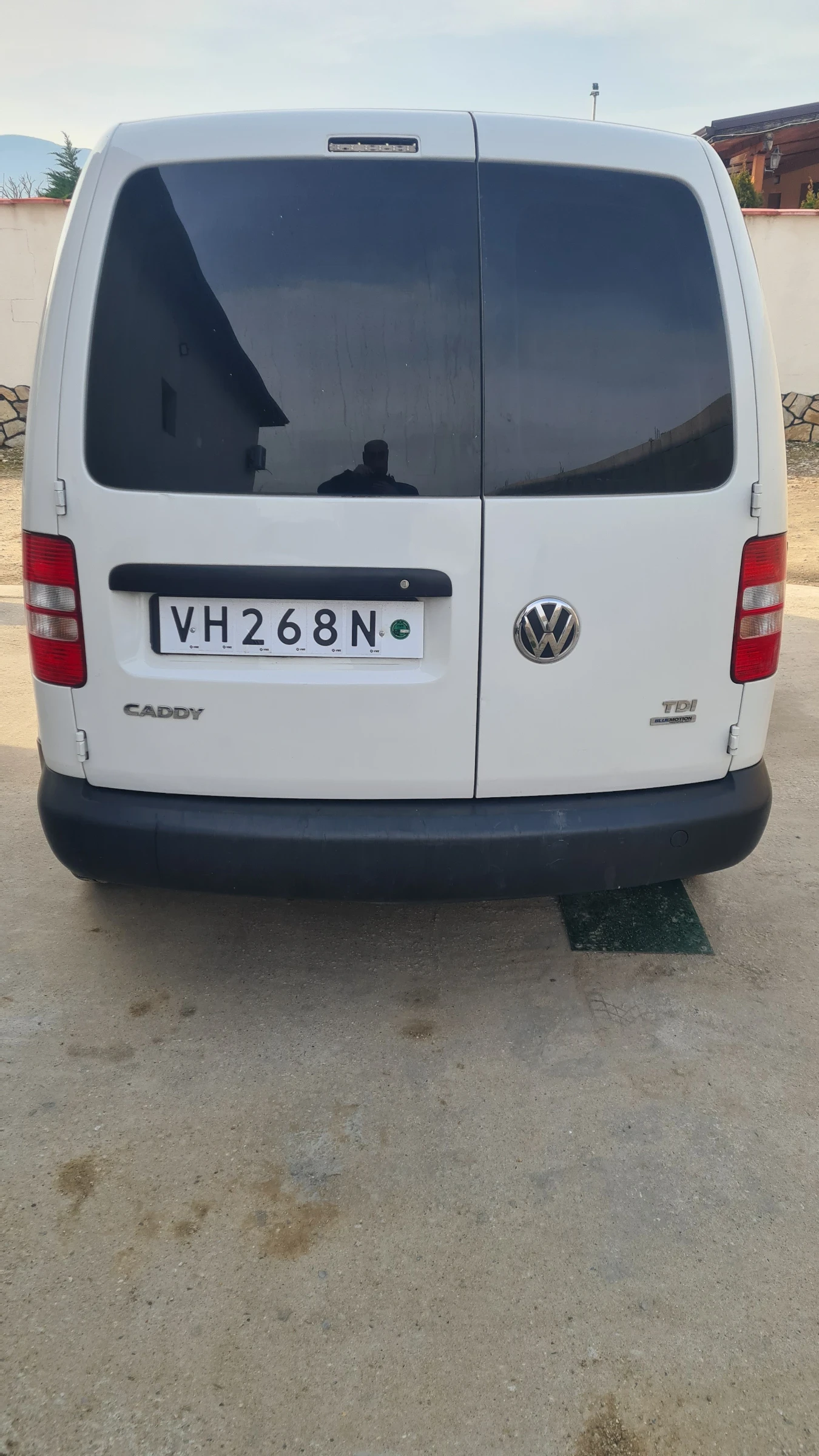 VW Caddy, снимка 6 - Автомобили и джипове - 53690564