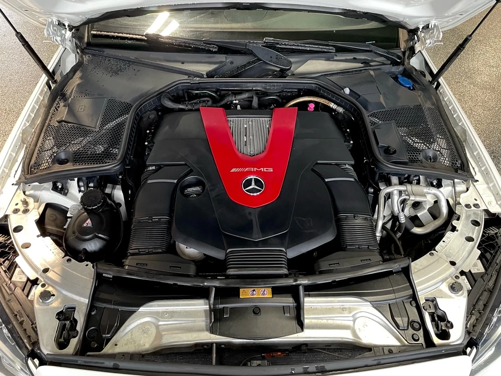 Mercedes-Benz C 43 AMG 4MATIC/AMG PKG/NAVI/Line Ass/LEATHER/PANO , снимка 16 - Автомобили и джипове - 53929056