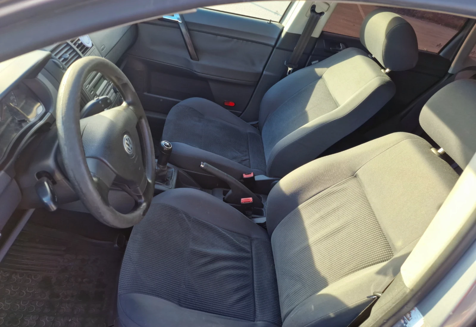 VW Polo 1.4 bi-fuel, снимка 5 - Автомобили и джипове - 54221938