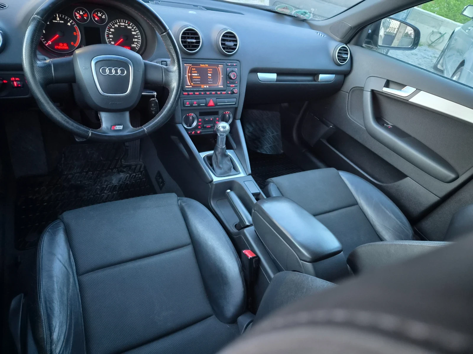 Audi A3 1.9.TDI S-line, снимка 6 - Автомобили и джипове - 55536061