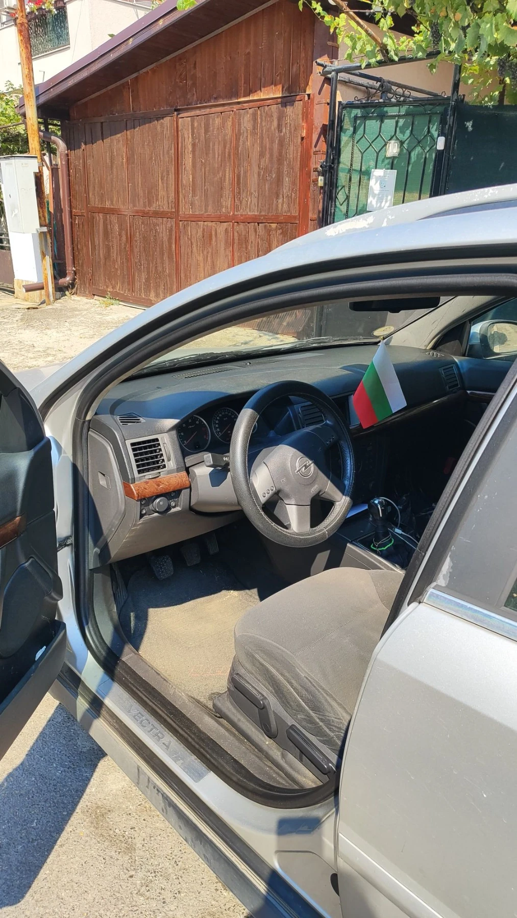 Opel Vectra 1.9 cdti , снимка 6 - Автомобили и джипове - 55849262
