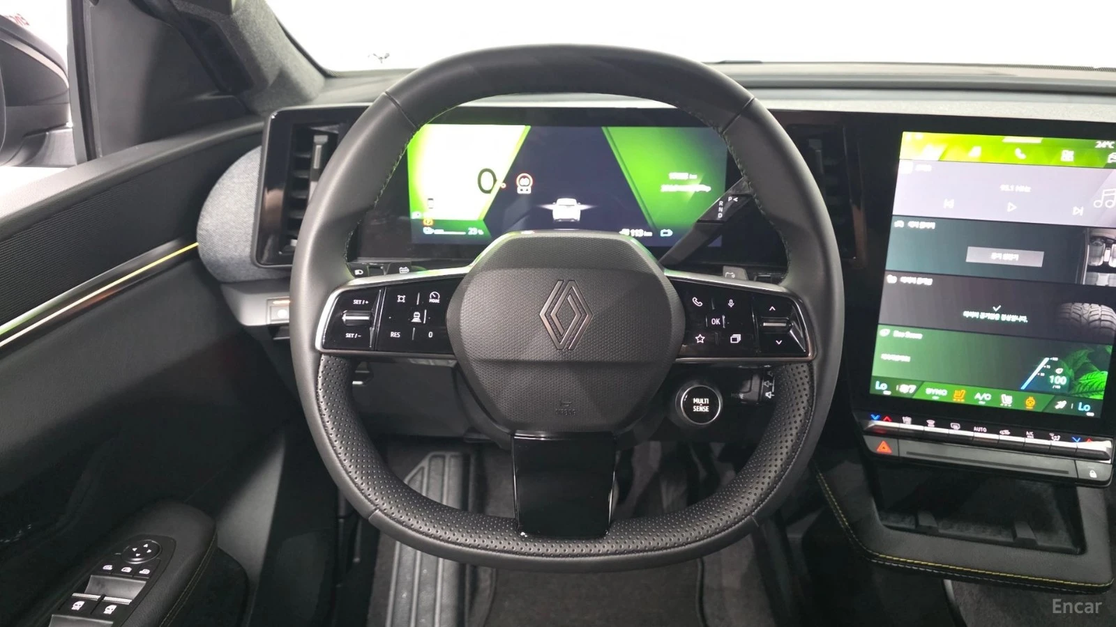 Renault Scenic Techno Plus Long Range FWD, снимка 13 - Автомобили и джипове - 56113552