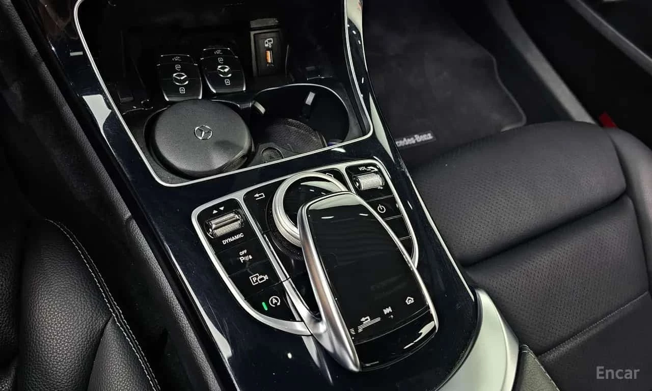 Mercedes-Benz C 220 d 4MATIC * ФИНАНСИРАНЕ, снимка 9 - Автомобили и джипове - 56341664