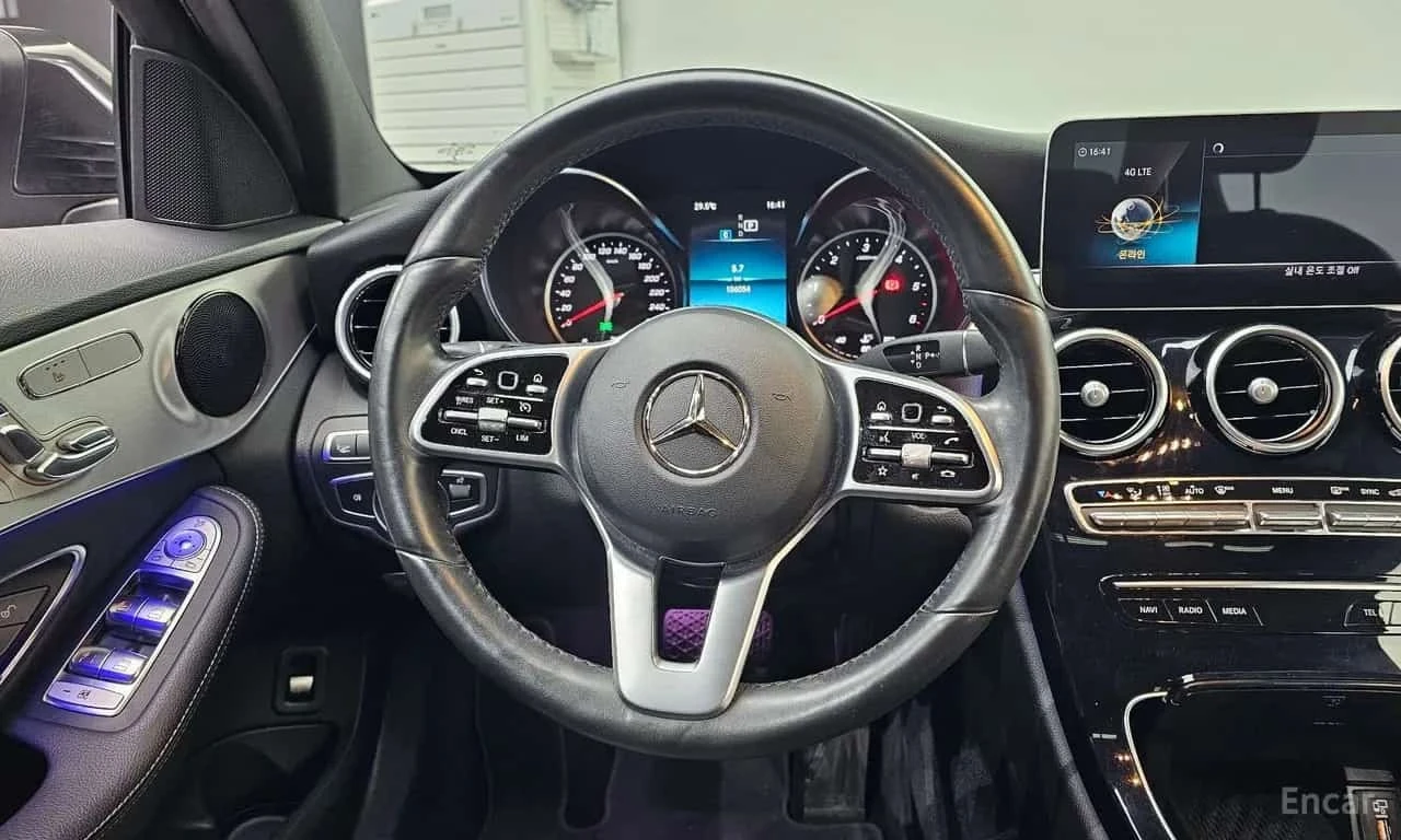 Mercedes-Benz C 220 d 4MATIC * ФИНАНСИРАНЕ, снимка 13 - Автомобили и джипове - 56341664