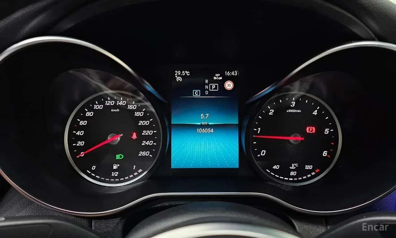 Mercedes-Benz C 220 d 4MATIC * ФИНАНСИРАНЕ, снимка 8 - Автомобили и джипове - 56341664