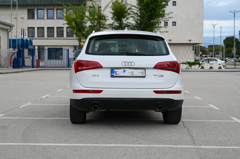 Audi Q5, снимка 6 - Автомобили и джипове - 47330358