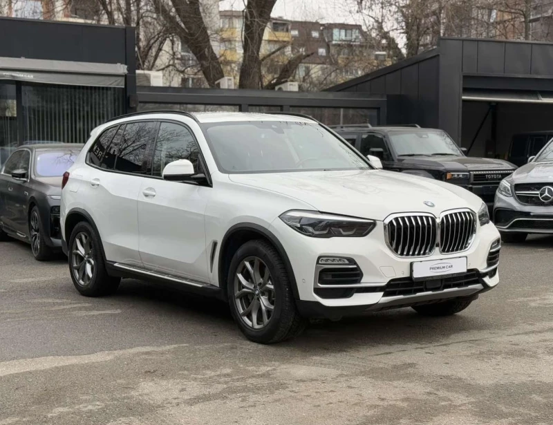 BMW X5 3.0 D X Line, снимка 4 - Автомобили и джипове - 48895390