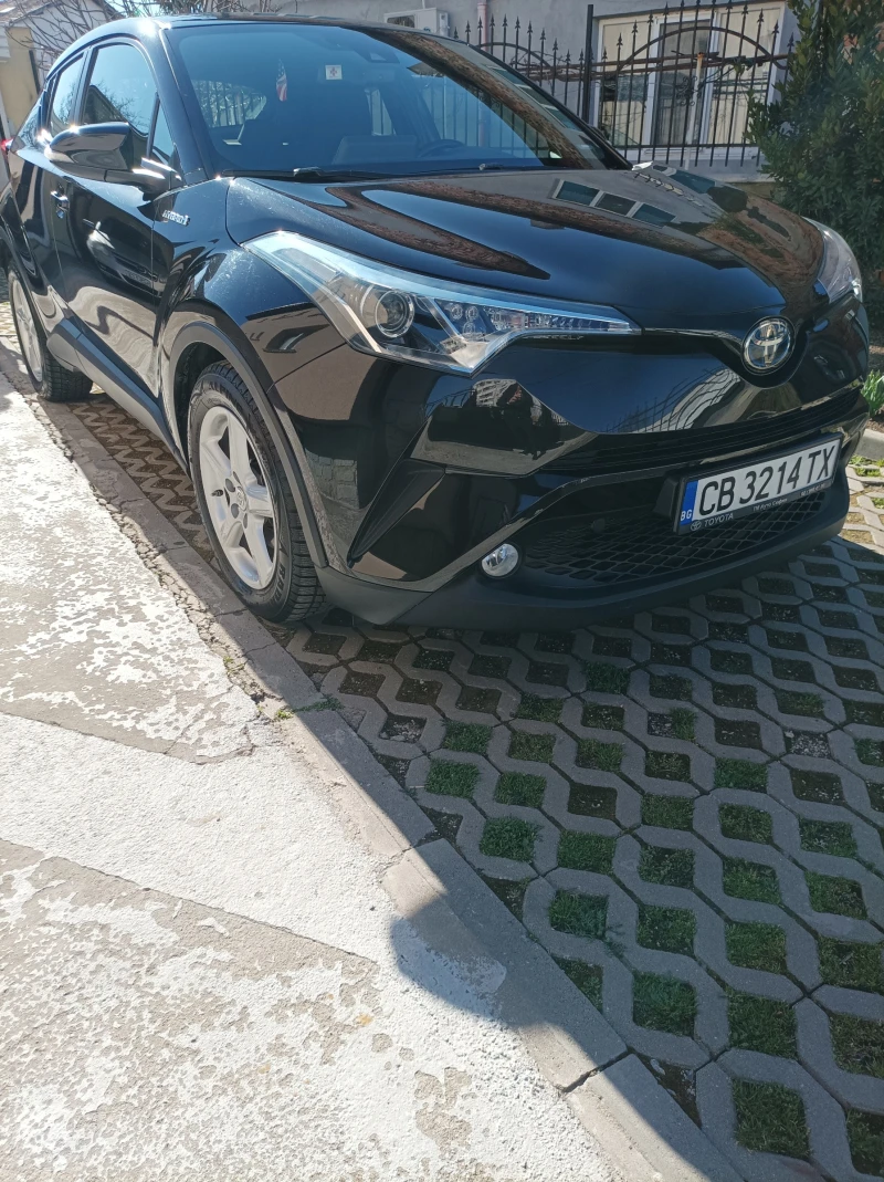 Toyota C-HR Hybrid , снимка 4 - Автомобили и джипове - 49574598