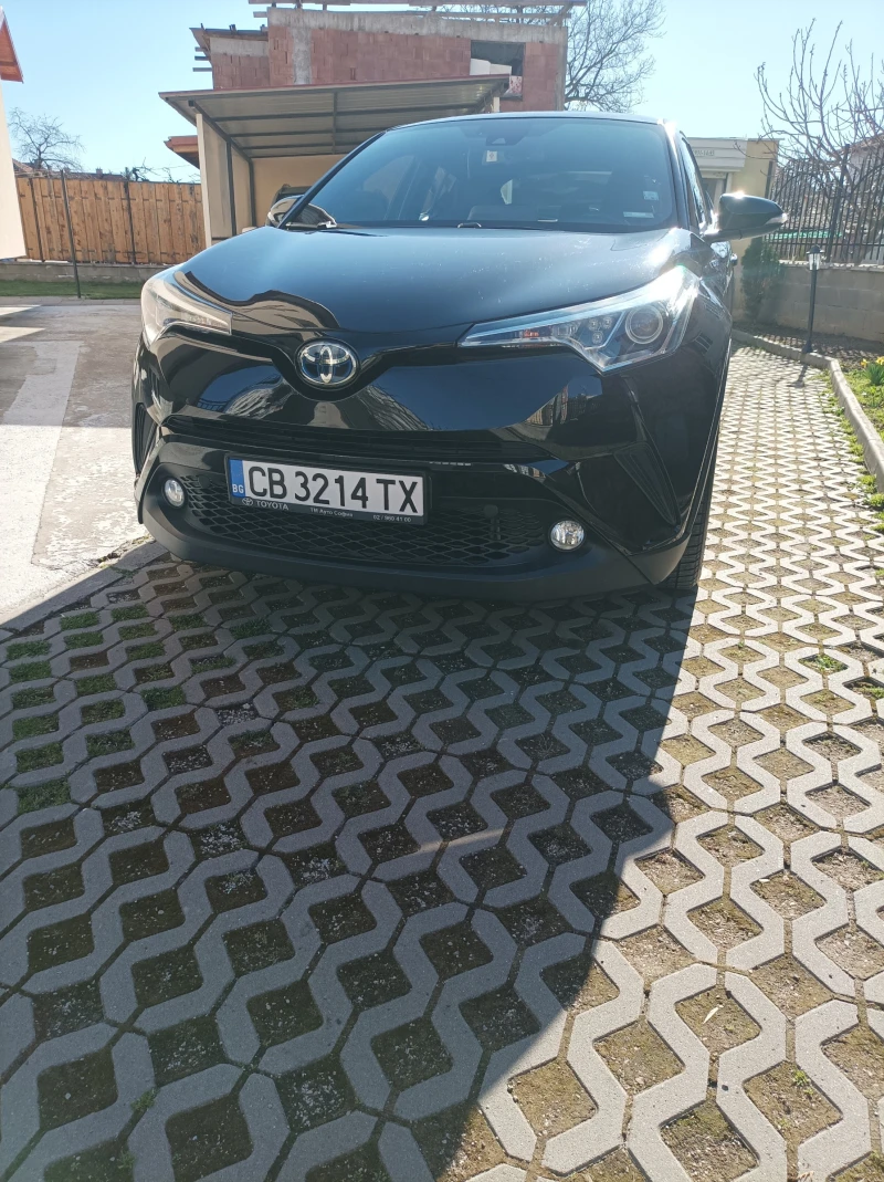 Toyota C-HR Hybrid , снимка 5 - Автомобили и джипове - 49574598