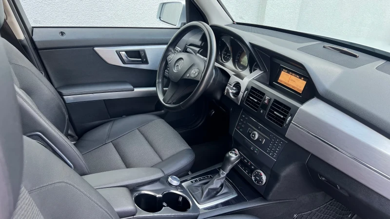 Mercedes-Benz GLK 220* //AMG* 4matic* TOP..!!* , снимка 16 - Автомобили и джипове - 51141930