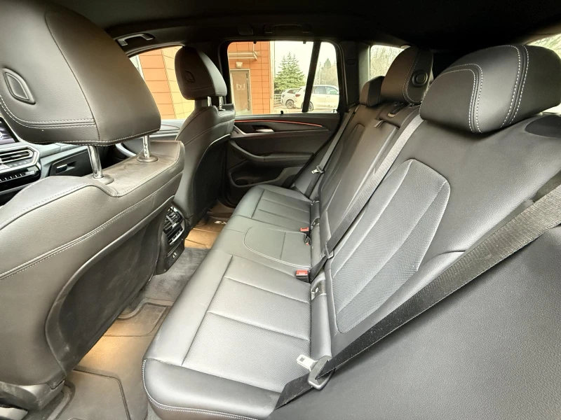 BMW X3 xDrive30i, снимка 10 - Автомобили и джипове - 52628735