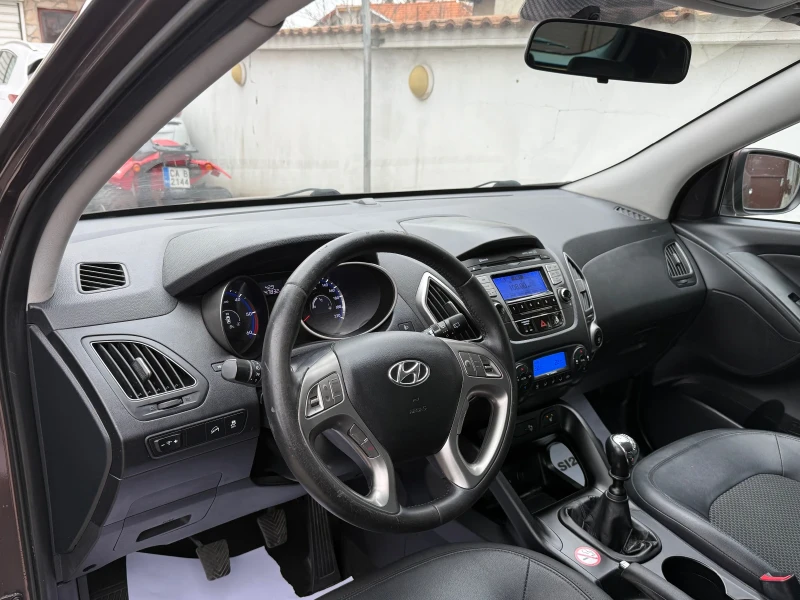 Hyundai IX35 2.0CRDI 136HP, снимка 8 - Автомобили и джипове - 52714033