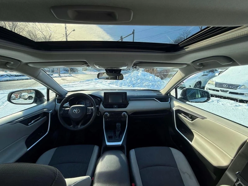 Toyota Rav4, снимка 9 - Автомобили и джипове - 53382398