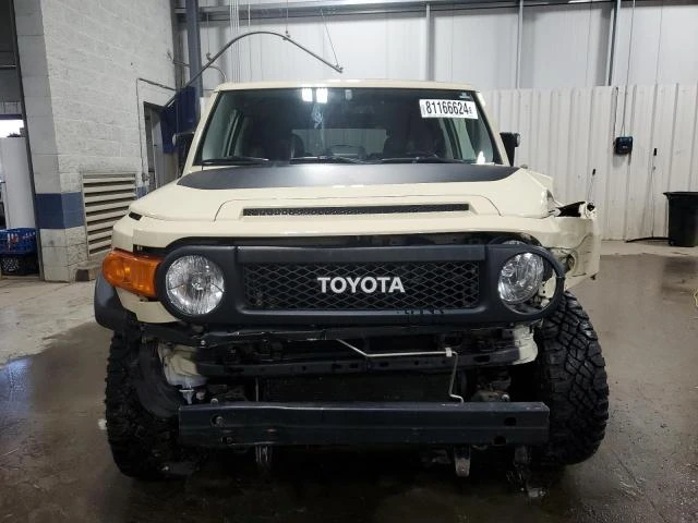 Toyota Fj cruiser, снимка 2 - Автомобили и джипове - 48463880