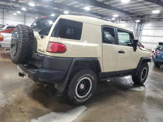 Toyota Fj cruiser, снимка 6 - Автомобили и джипове - 48463880