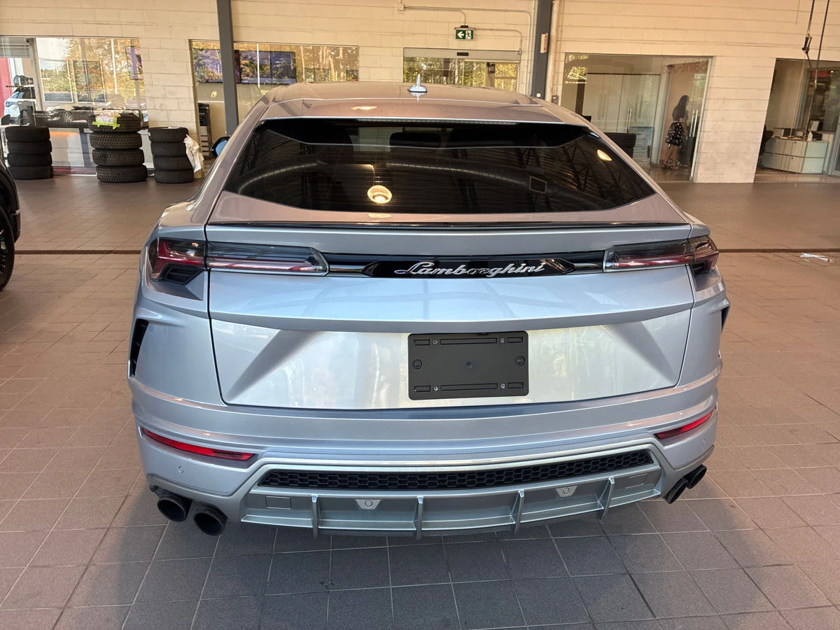 Lamborghini Urus CARFAX* АВТОФИНАНСИРАНЕ БЕЗ ПЪРВОНАЧАЛНА ВНОСКА - изображение 4