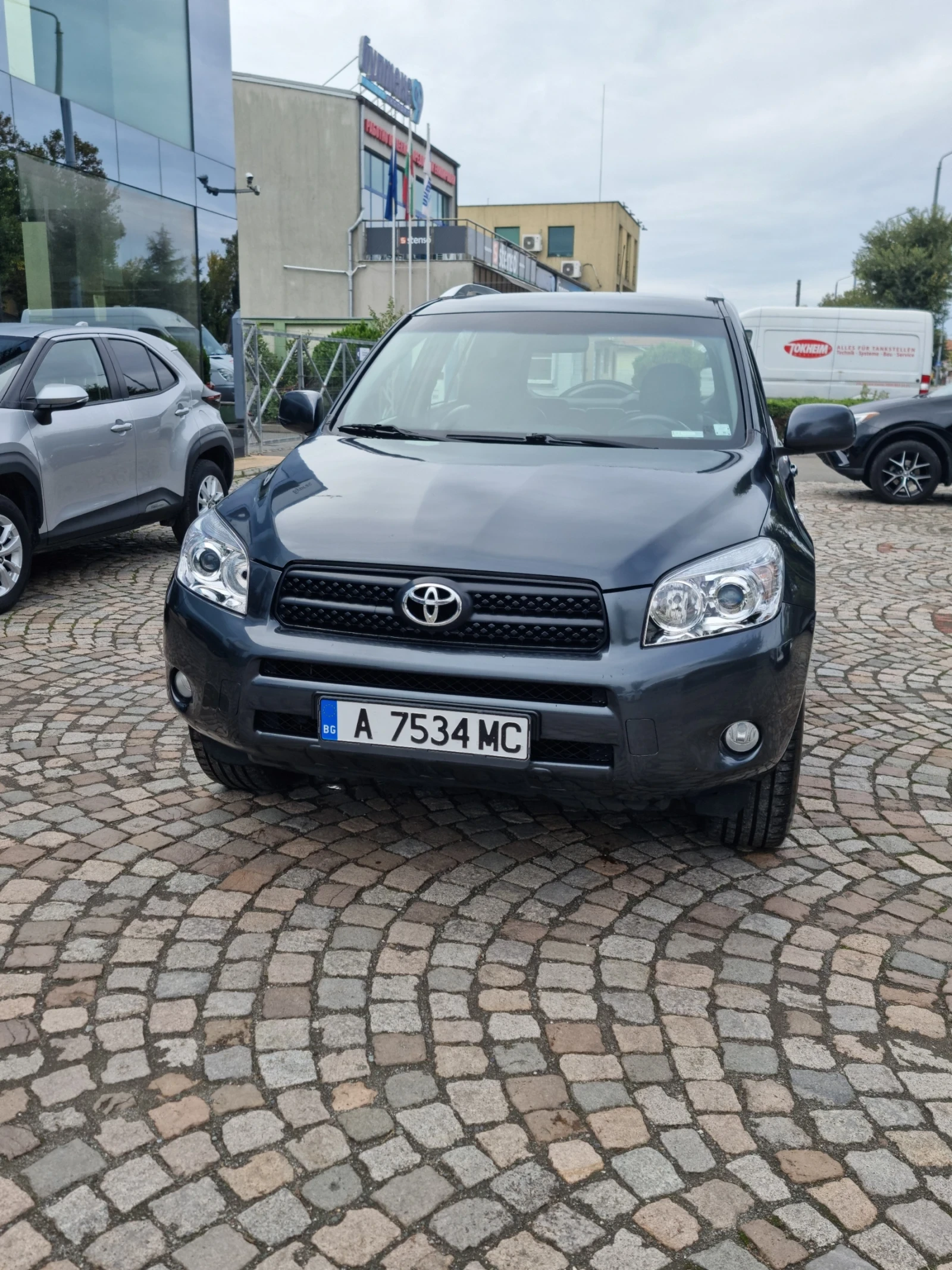 Toyota Rav4, снимка 9 - Автомобили и джипове - 54263403