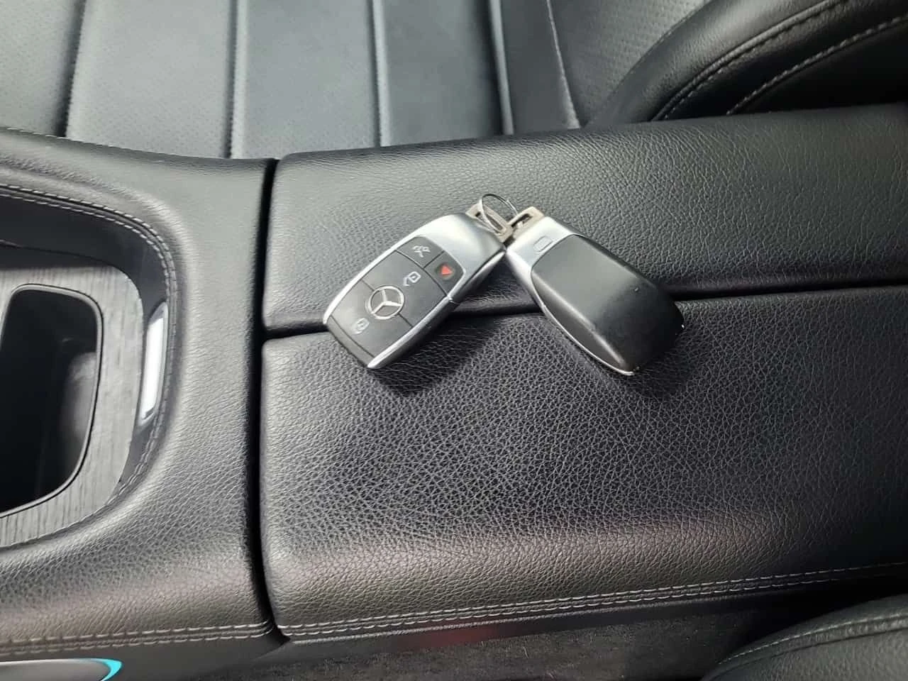 Mercedes-Benz GLE 450 | 360| DISTRONIC| BURMESTER| PANO| ПОДГРЕВИ| CARFX, снимка 13 - Автомобили и джипове - 54827029