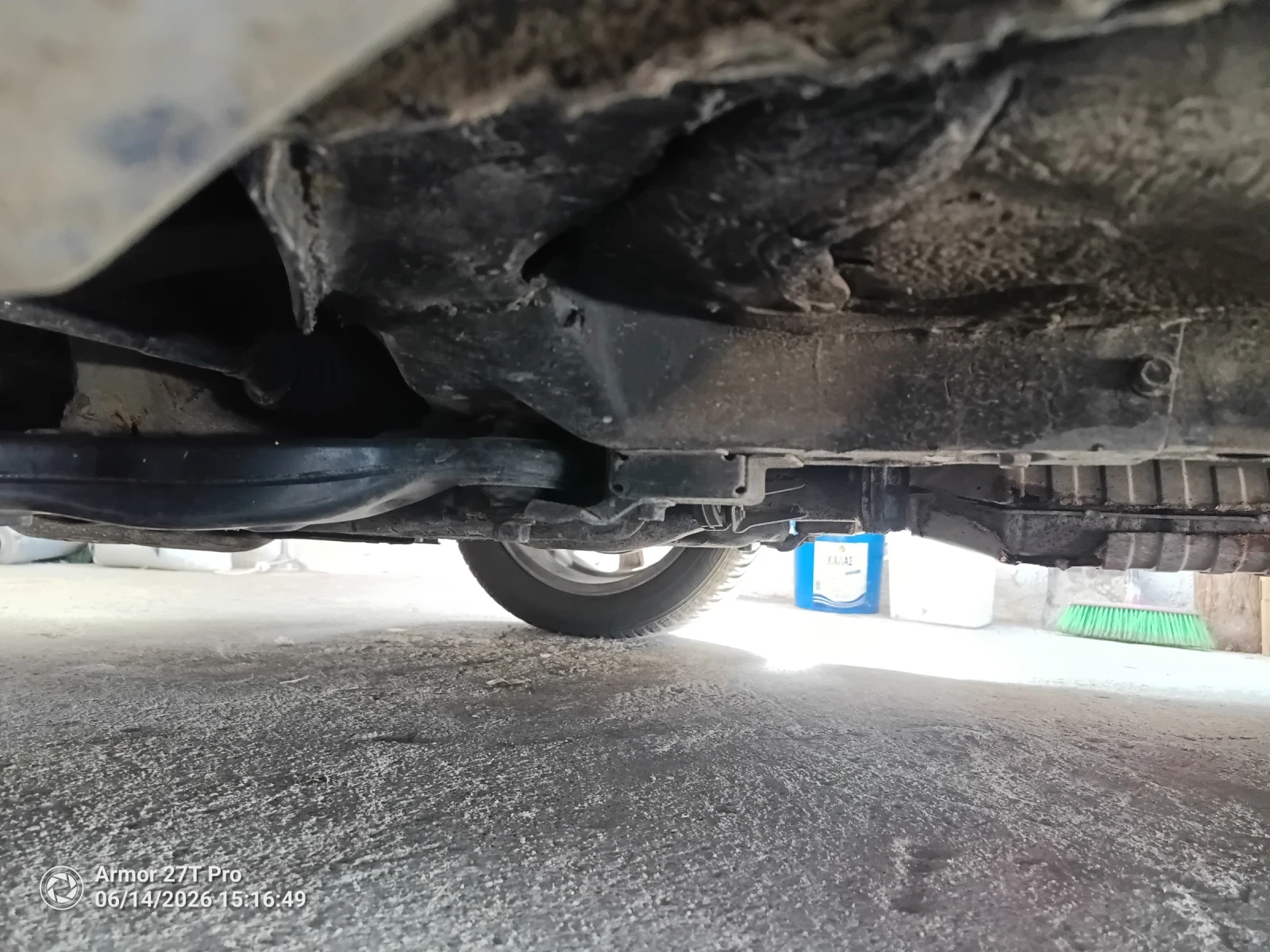 Mitsubishi Outlander, снимка 14 - Автомобили и джипове - 55164711