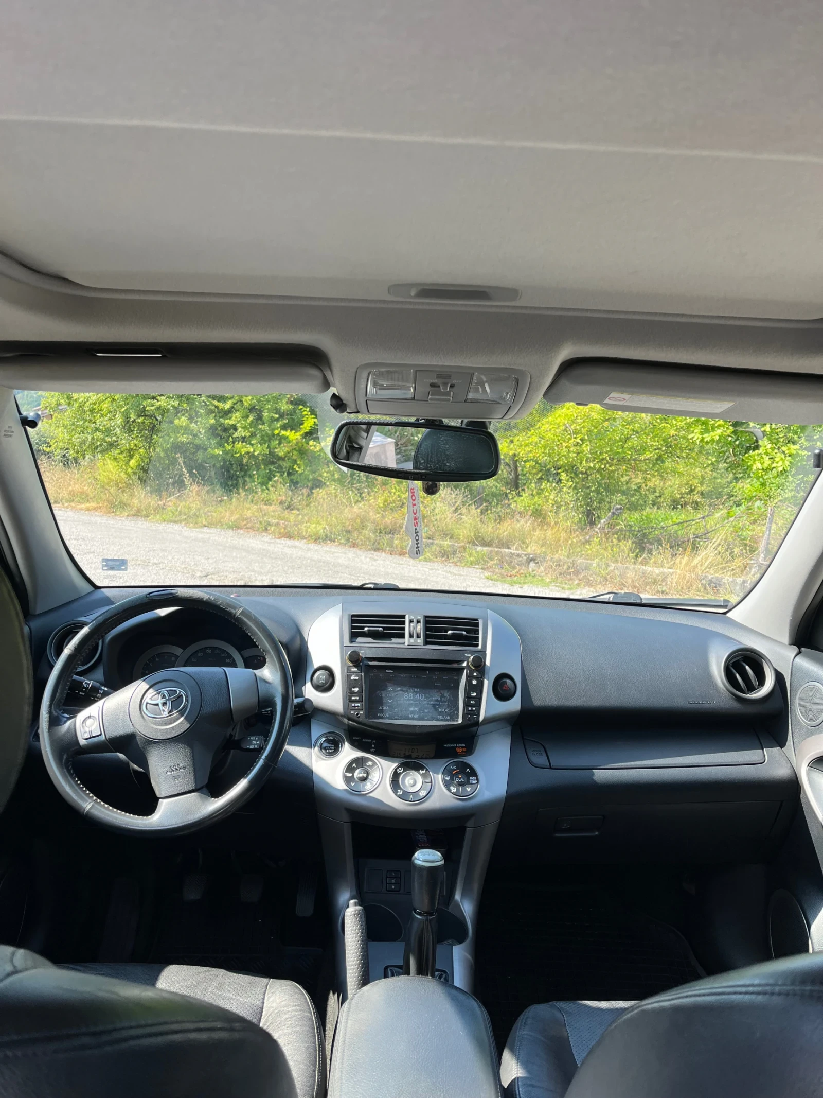 Toyota Rav4, снимка 8 - Автомобили и джипове - 55583192