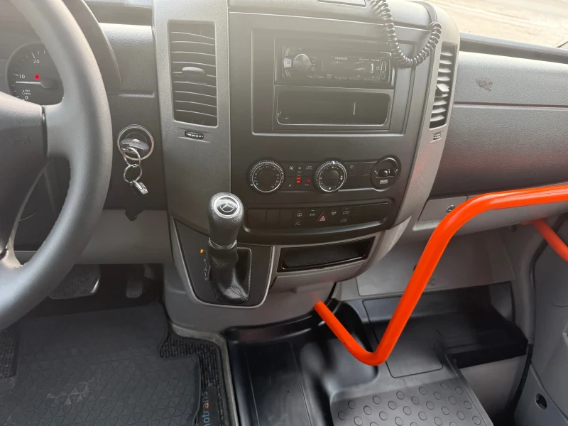 Mercedes-Benz Sprinter 2.2CDI, снимка 14 - Бусове и автобуси - 51686465