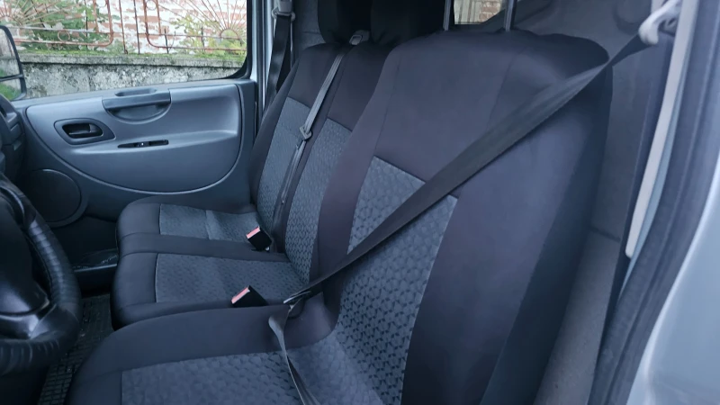 Peugeot Expert, снимка 9 - Бусове и автобуси - 52566960