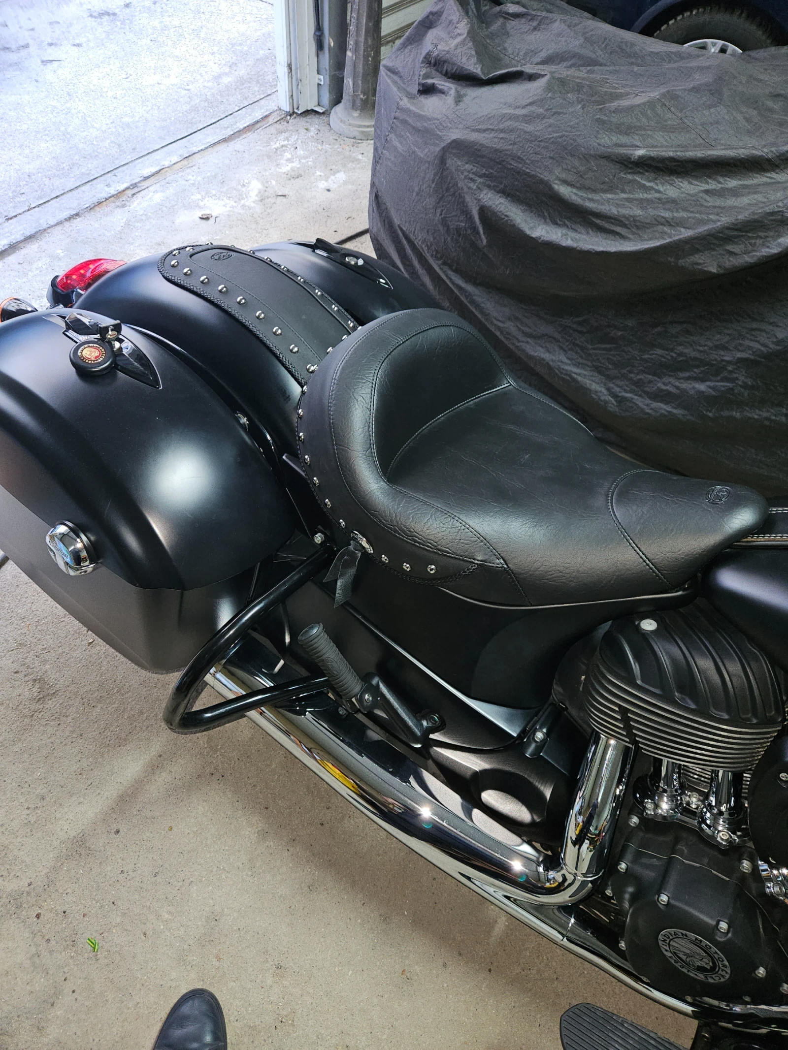 Indian Springfield Mustang , снимка 2 - Мотоциклети и мототехника - 54195768