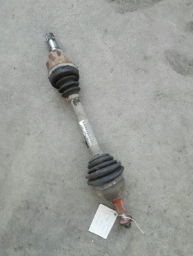 полуоска предна лява Форд Фокус 1.8тдци 06г.