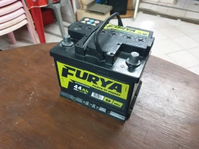 Акумулатор 12v 44AH 380CCA 11kg отлично състояние